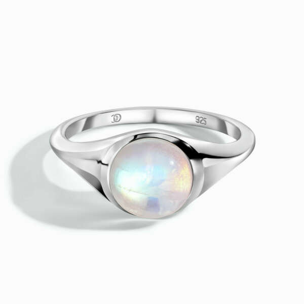 Moonstone Signet Ring - The Empowered – Moon Magic