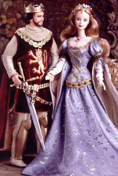 Barbie As Camelot&#039;s Queen Guinevere 1999