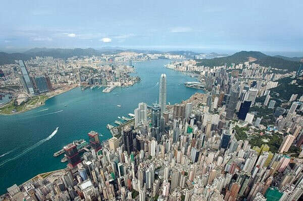 Побывать в Гонконге
