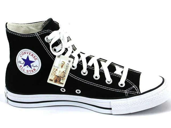 Converse Chuck Taylor Sneakers