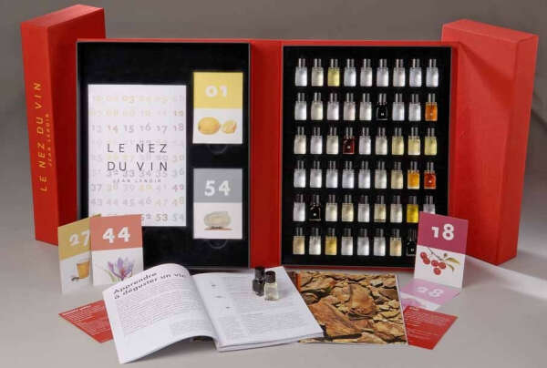 Нос Вина - Le Nez du Vin - коллекция 54 ароматов вина