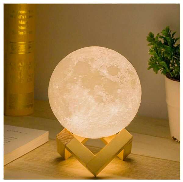 Светильник-ночник 3D шар Луна , на деревянной подставке с пультом управления, 15 см