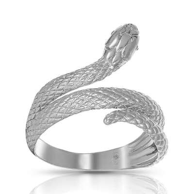Серебряное кольцо в виде змеи