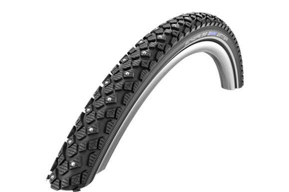 Winter spiked tire