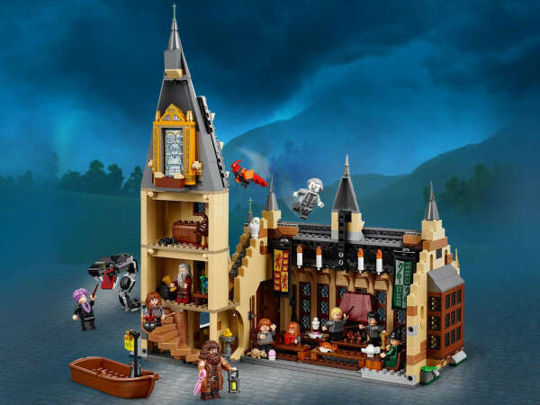 Набор Лего. Harry Potter 75954 Большой зал Хогвартса
