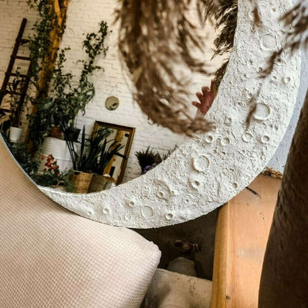 Зеркало настенное Moon Mirror