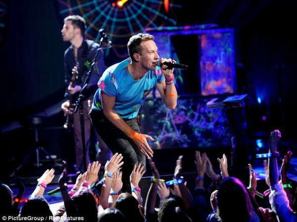 Побывать на концерте Coldplay