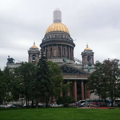 Почаще бывать в Петербурге