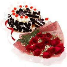 dozen roses w/cake | flowerdeliverymakati.com