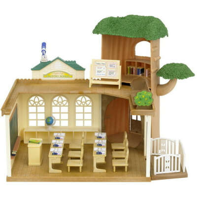 Sylvanian Families Country Tree School