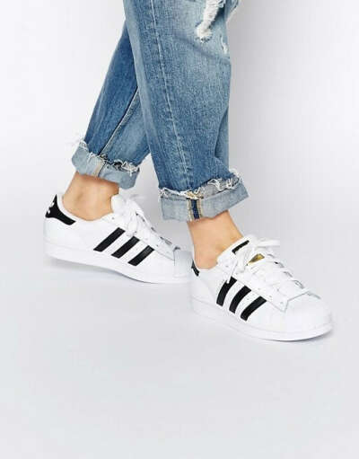 adidas Superstar