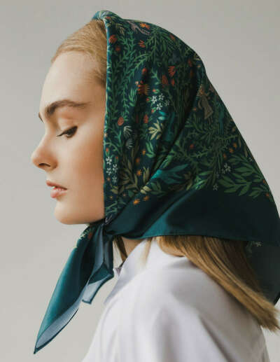 Шелковый платок "Биармия зеленая"