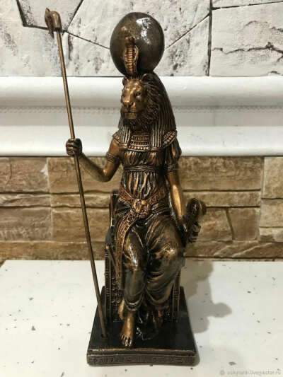 Богиня Сехмет-статуэтка