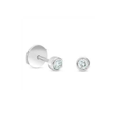 Clea studs in white gold