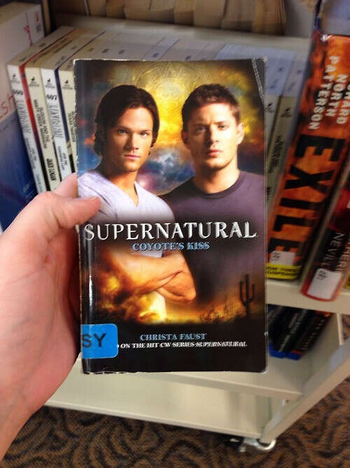 Книги "Supernatural".