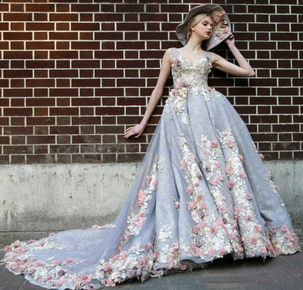 VIOLET – Princess Ball Gown Wedding Dress
