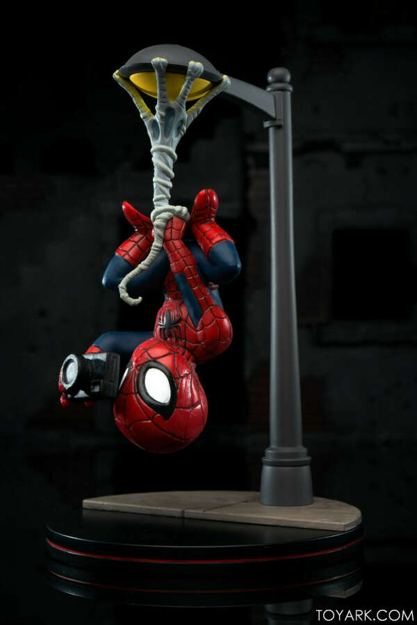 Spider-Man Spider Cam Q-Fig Diorama