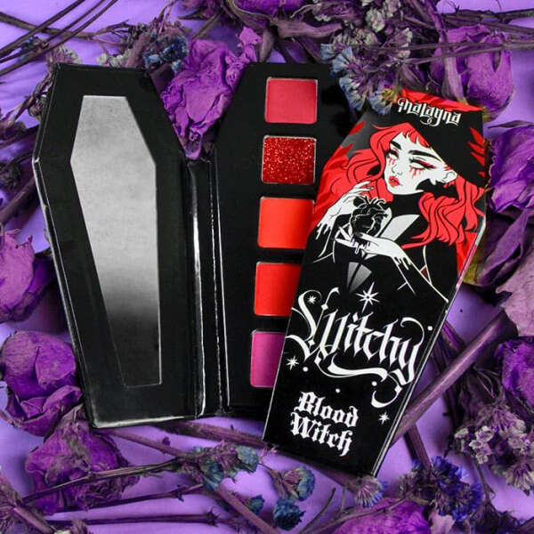Malagna Cosmetics Blood Witch | Ultra pigmented eyeshadow palette