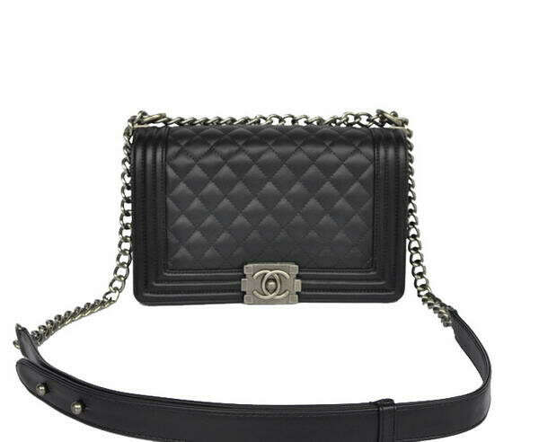 Chanel boy bag