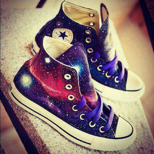 Converse космос