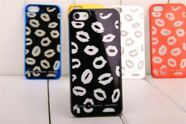 Чехол Marc by Marc Jacobs Danger Kiss Hard Plastic Case Cover for IPhone