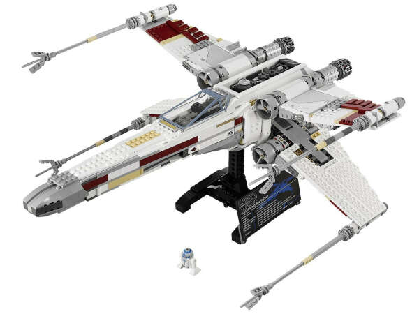 Red Five X-wing Starfighter™ - 10240 | Star Wars™ | LEGO Shop