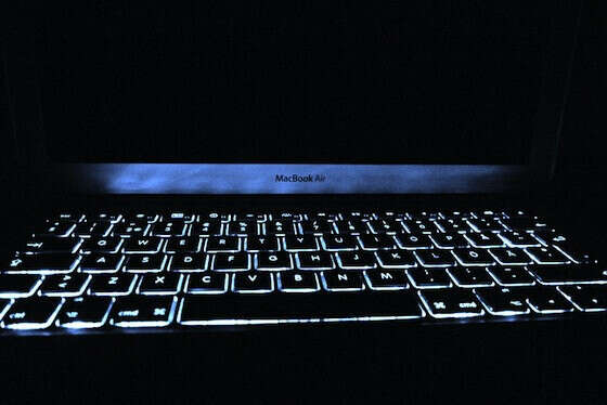 Ноутбук с подсветкой  клавиатуры