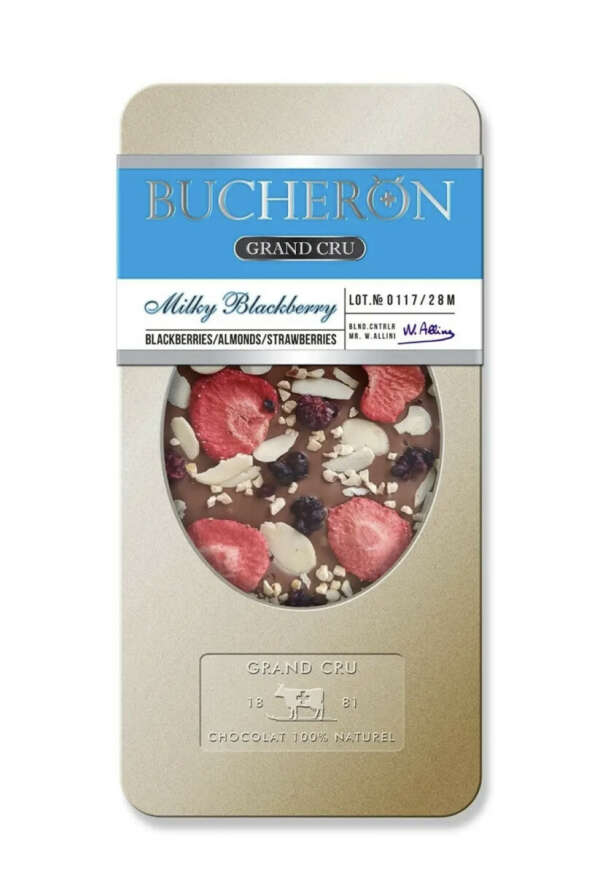Шоколад BUCHERON с клубникой, ежевикой и орехами