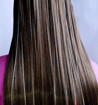 Пирсинг для волос/заколка клик клак со стразами/украшение для волос невесты (набор из двух заколок Клик Клак по 4 нити из страз по 47 см )