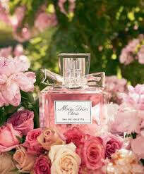 Christian Dior - Miss Dior Cherie Blooming Bouquet