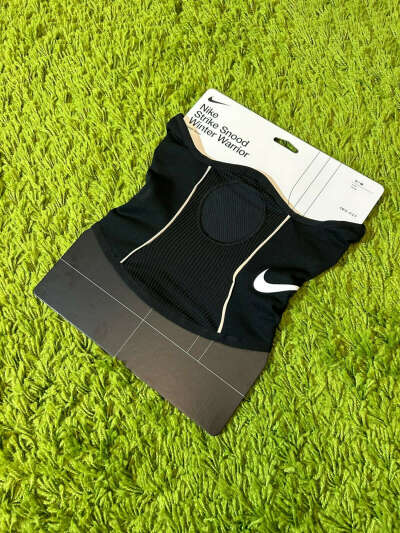 Nike Snood strike winter (закрывает лицо от холода). Размер L/XL