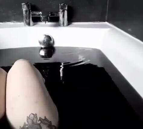 Black as your soul bathbomb