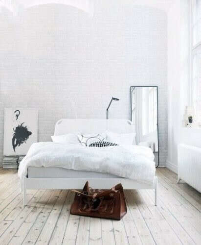 перекрасить спальню в белый