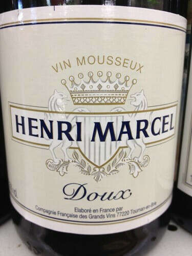 Игристое вино "Henri Marcel" Doux
