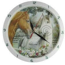 Часы с лошадьми