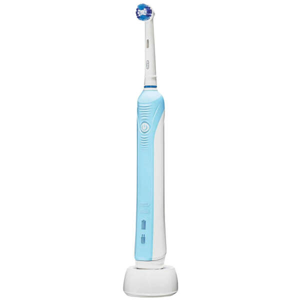 Электрическая зубная щетка Braun Oral-B Professional Care 500 D16