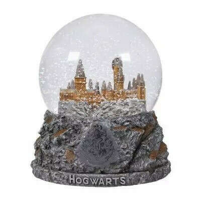 HARRY POTTER: HOGWARTS CASTLE SNOW GLOBE