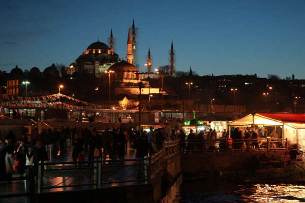 прогулка по ночному Стамбулу