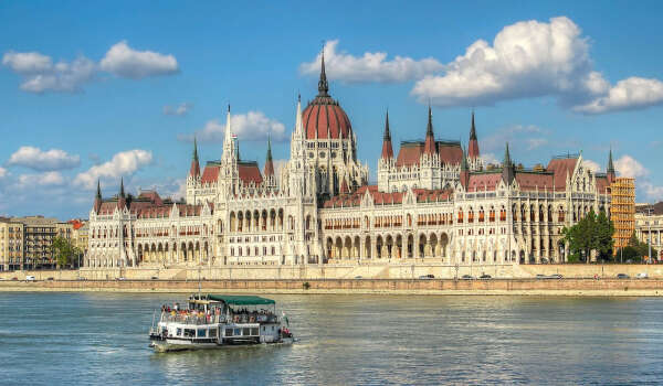 Слетать в Будапешт