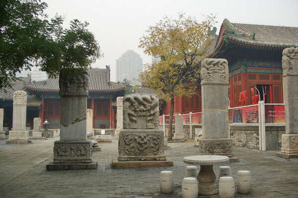 Даосский храм Восточного пика (Пекин, Китай)