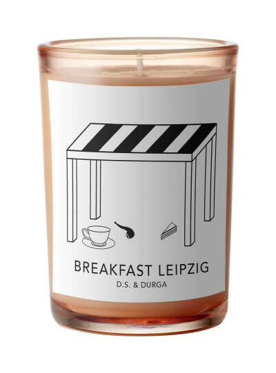 DS&Durga Breakfast Leipzig candle – купить по цене 3920 рублей | Парфюмированная свеча DS&Durga Breakfast Leipzig candle | Отзывы