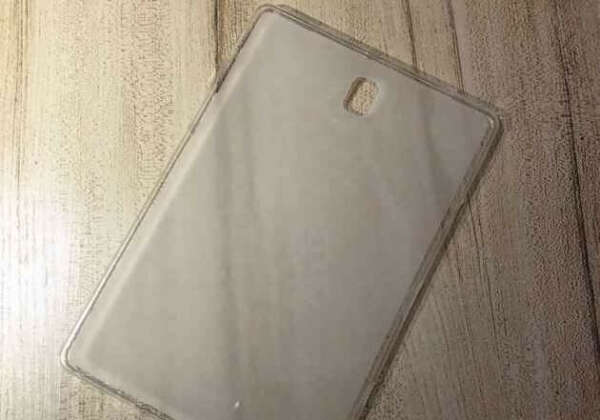 Прозрачный силиконовый задник на планшет