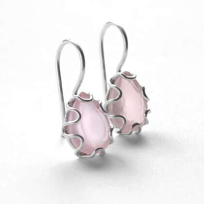 Серьги &#039;Rose&#039; серебряные с розовым кварцем
