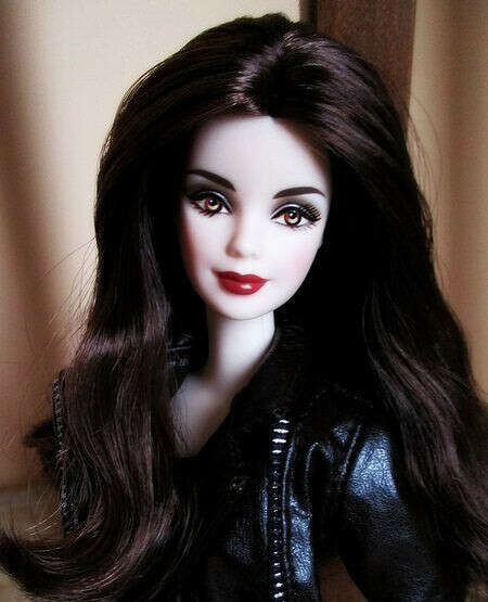 Barbie Collector The Twilight Saga Breaking Dawn Part II Bella