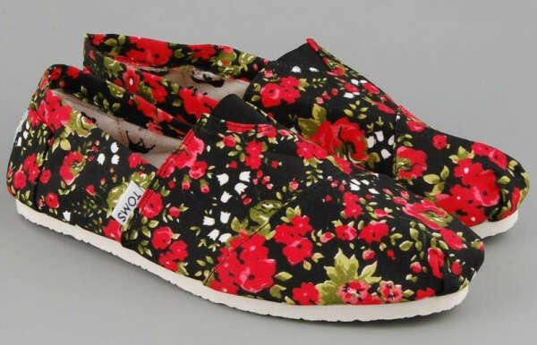 Эспадрильи Toms