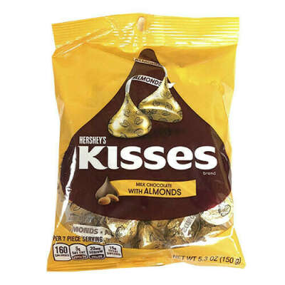 Конфеты Hershey's Kisses with Almonds с миндалем 150 гр