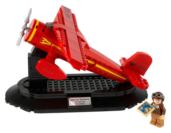 Конструктор Lego Amelia Earhart Tribute 40450