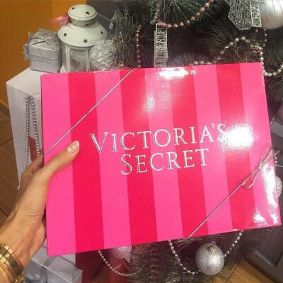 Подарок от Victoria&#039;s Secret