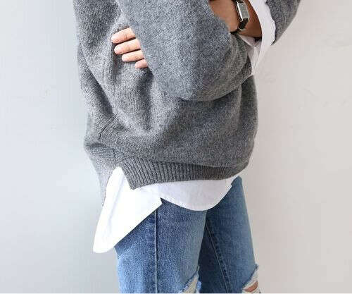 Cashmere grey sweater