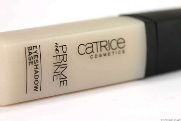 Catrice Prime and Fine Eyeshadow Basw